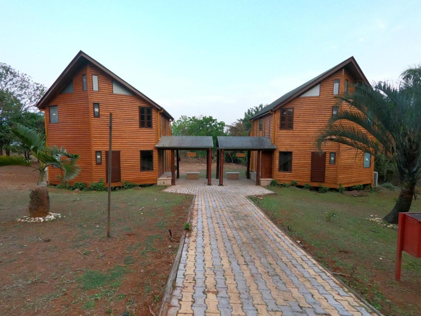 암비 밸리 시티 로나발라 외부 사진 The resort's main building