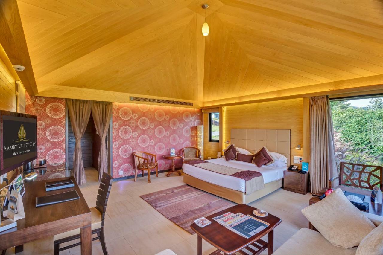 암비 밸리 시티 로나발라 외부 사진 Suite at the resort